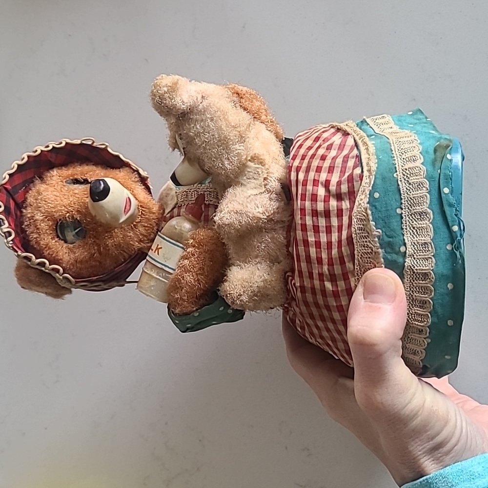 Vintage 1950s mama bear toy
